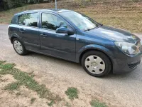 Gebraucht Opel Astra 105 PS (77 kW) 2007 Grau Limousine