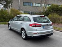 Gebraucht Ford Mondeo 150 PS (110 kW) 2019 Silber Kombi