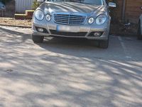 Gebraucht Mercedes E220 Elegance 170 PS (125 kW) 2007 Grau Limousine