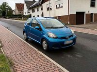 Gebraucht Toyota Aygo 68 PS (50 kW) 2009 Blau Kleinwagen