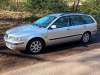 Gebraucht Volvo V40 122 PS (89 kW) 2002 Silber Kombi
