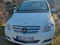 Gebraucht Mercedes B180 116 PS (85 kW) 2011 Weiß Kleinwagen