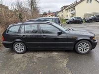 Gebraucht BMW 318 116 PS (85 kW) 2005 Schwarz Kombi