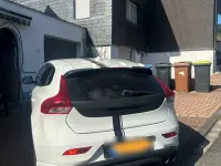 Gebraucht Volvo V40 You! 200 PS (147 kW) 2014 Weiß Limousine