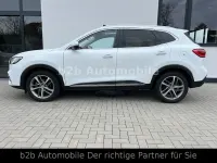 Używany MG EHS Luxury 258 KM (189 kW) 2022 Biały SUV