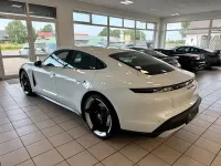 Gebraucht Porsche Taycan Turbo 500 kW (680 PS) 2020 Carraraweiss Limousine