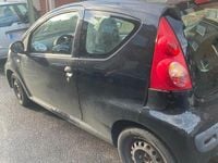 Gebraucht Peugeot 107 68 PS (50 kW) 2006 Kleinwagen