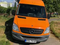 Gebraucht Mercedes Sprinter 95 PS (69 kW) 2013 Orange Van