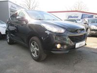 gebraucht Hyundai ix35 2WD *Scheckheft * Panoramadach*AHK*PDC