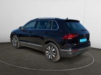Second-hand VW Tiguan Move 122 CP (89 kW) 2024 Negru SUV