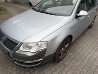 Gebraucht VW Passat Comfortline 122 PS (89 kW) 2009 Silber Limousine