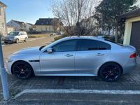 gebraucht Jaguar XE 20d AWD Aut. R-Sport