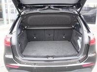 Gebraucht Mercedes B180 Progressive 150 PS (110 kW) 2024 Schwarz Van / Kleinbus