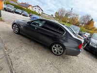 Gebraucht BMW 325 Sport Line 218 PS (160 kW) 2005 Grau Limousine