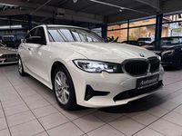 Gebraucht BMW 330 Advantage 265 PS (194 kW) 2020 Weiß Limousine