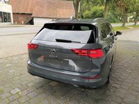 gebraucht VW Golf VIII Kombi R-Line Neuwagen 15Km • DSG Standheizung Navi