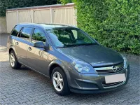 Usata Opel Astra Edition 105 CV (77 kW) 2010 Grigio Station wagon