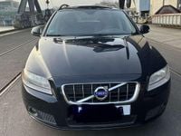 Gebraucht Volvo V70 Kinetic 109 PS (80 kW) 2011 Schwarz Kombi