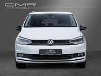 Gebraucht VW Touran Highline 150 PS (110 kW) 2022 Weiß Van / Kleinbus