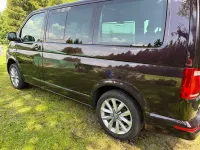 Gebraucht VW Multivan 204 PS (150 kW) 2016 Violett Van / Kleinbus