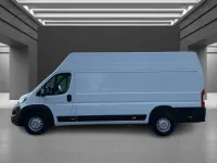Gebraucht Opel Movano 165 PS (121 kW) 2024 Casabl/arctic/eisweiss/kaolin Van