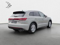 Gebraucht VW Touareg Elegance 231 PS (169 kW) 2025 Sechura beige metallic SUV