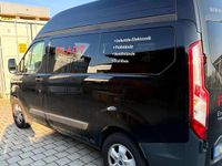 Second-hand Ford Transit Custom 170 CP (125 kW) 2017 Negru Monovolum