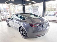Gebraucht Tesla Model 3 Standard Range Plus 239 kW (325 PS) 2021 Grau Limousine