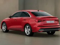 Gebraucht Audi A3 Advanced Plus 150 PS (110 kW) 2025 Rot Limousine