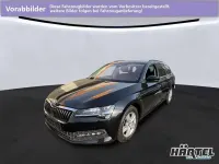 Gebraucht Skoda Superb Style 150 PS (110 kW) 2023 Black magic perleffekt, pearl effect Kombi