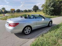 Gebraucht Mercedes E200 184 PS (135 kW) 2010 Silber Cabrio
