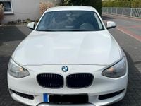 Gebraucht BMW 114 105 PS (77 kW) 2013 Weiß Kleinwagen