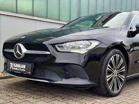Gebraucht Mercedes CLA220 Progressive 190 PS (139 kW) 2023 Schwarz Limousine