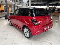 Gebraucht Suzuki Swift Comfort 83 PS (61 kW) 2025 Burning red pearl metallic Kleinwagen