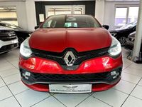 Gebraucht Renault Clio IV Trophy 220 PS (161 kW) 2017 Rot Limousine