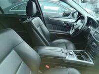 Gebraucht Mercedes E220 Avantgarde 170 PS (125 kW) 2012 Cavansitblau  metalliclack Kombi