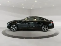 Gebraucht Mercedes E400 Avantgarde 330 PS (242 kW) 2022 Obsidianschwarz metallic Coupé
