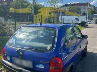 Używany Opel Corsa Swing 45 KM (33 kW) 1996 Niebieski Hatchback