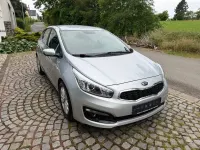 Gebraucht Kia Ceed 99 PS (72 kW) 2017 Silber Kleinwagen