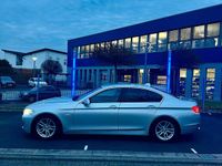 Gebraucht BMW 528 258 PS (189 kW) 2010 Silber Limousine