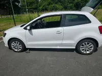 Gebraucht VW Polo 75 PS (55 kW) 2015 Weiß Limousine