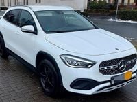 Gebraucht Mercedes GLA200 163 PS (119 kW) 2021 Weiß SUV