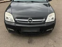 Gebraucht Opel Signum 154 PS (113 kW) 2004 Schwarz Kleinwagen