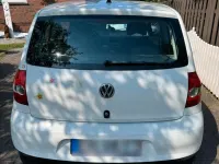 Gebraucht VW Fox 54 PS (39 kW) 2009 Weiß Kleinwagen