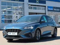 Gebraucht Ford Focus Trend 125 PS (91 kW) 2017 Andere Limousine