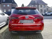 Neu Toyota Corolla 140 PS (102 kW) 2026 Red metallic Kombi