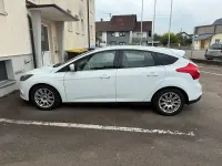 Używany Ford Focus 140 KM (102 kW) 2011 Biały Sedan/Limuzyna