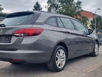Gebraucht Opel Astra Edition 110 PS (80 kW) 2019 Grau Kombi