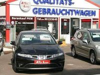 Gebraucht Kia Venga Spirit 125 PS (91 kW) 2013 Silber Kleinwagen