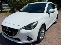 Gebraucht Mazda 2 105 PS (77 kW) 2017 Weiß Kleinwagen